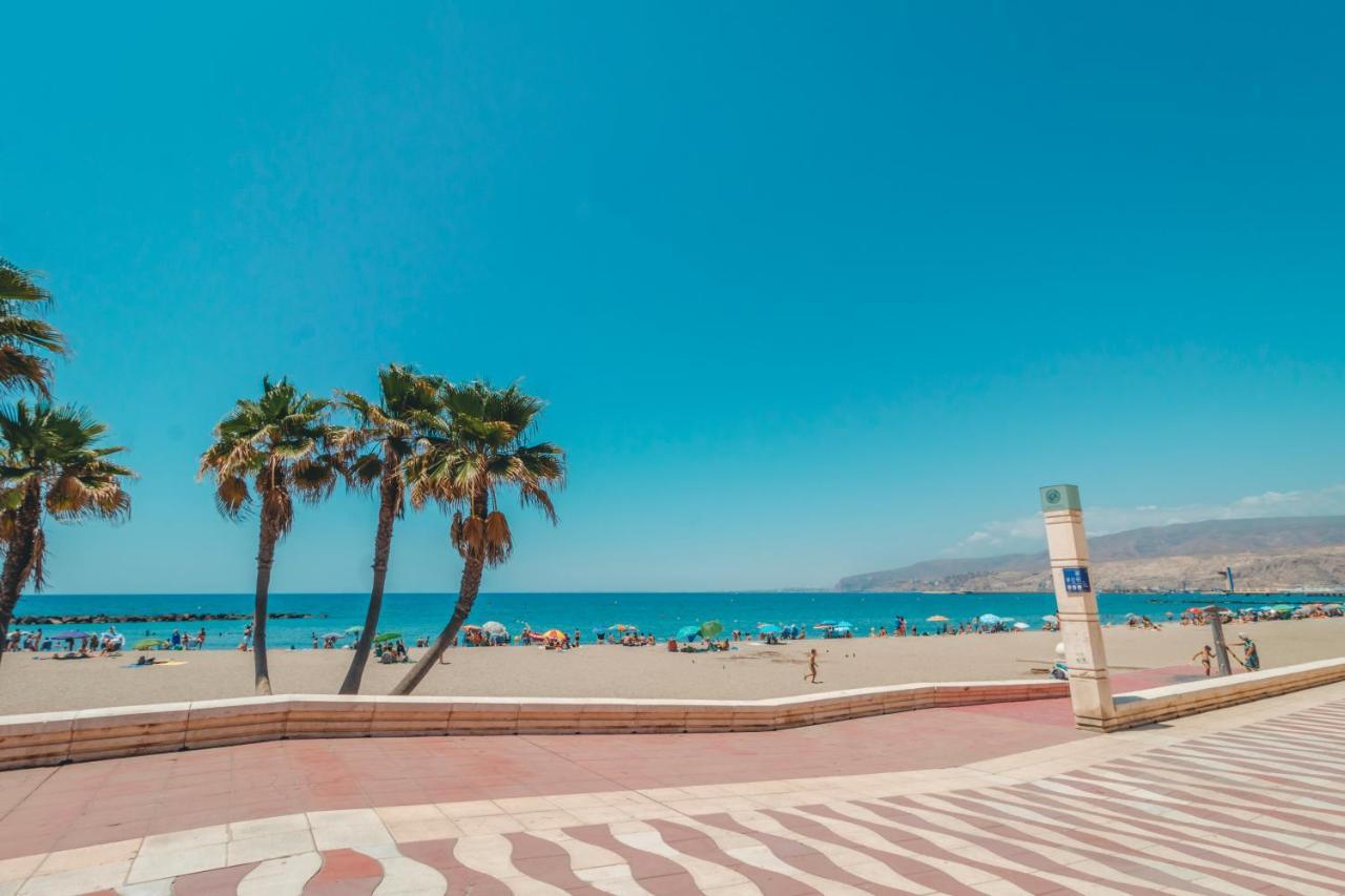 Expoholidays- Primera Linea De Playa Palmeral Almeria Exterior foto